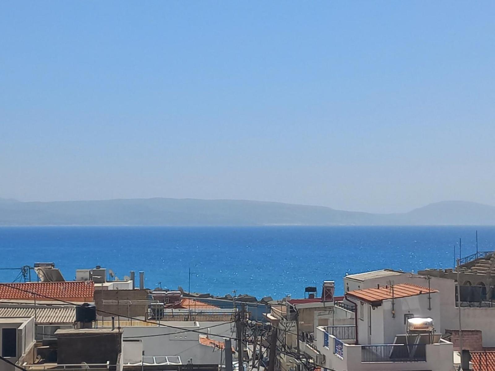 Happy Days Agia Galini Exterior foto